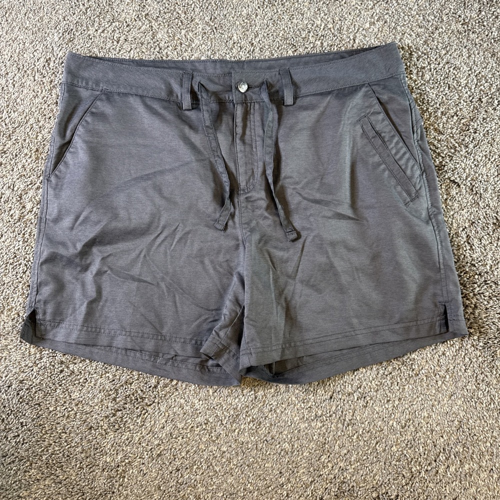 Magellan Outdoors Women's Classic Fit Shorts Gray 6" Inseam Size XL‎